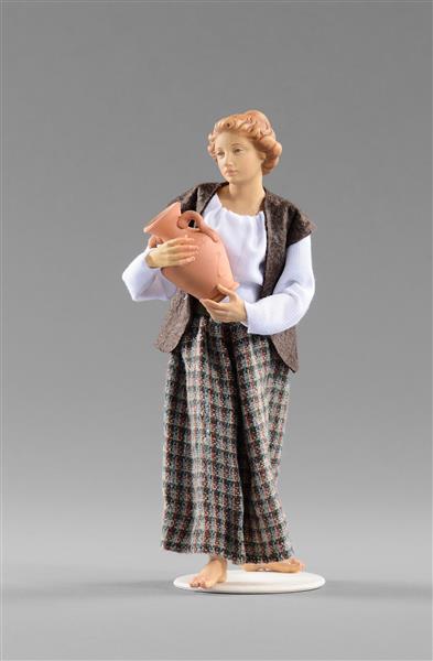 Frau mit Krug Hannah alpin Frau mit Krug Hannah alpin