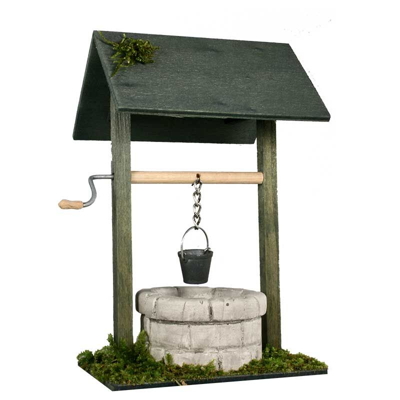 Brunnen mit Dach