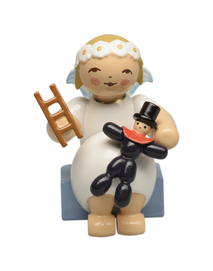 Margeritenengel mit Pflaumentoffel