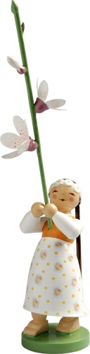 Mädchen mit Kirschblüte