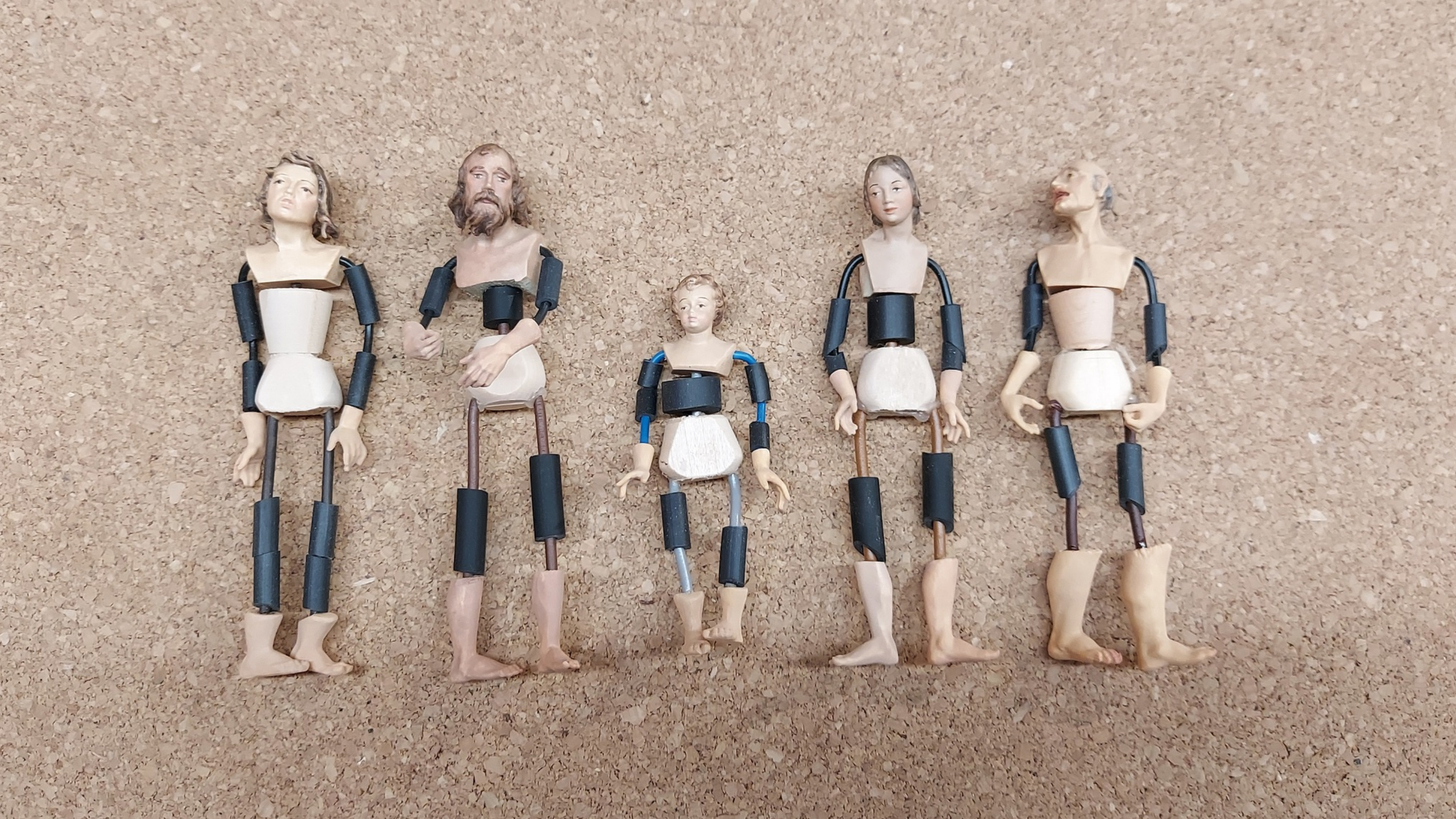 Krippenfiguren selbst bekleiden - Die Grundlagen