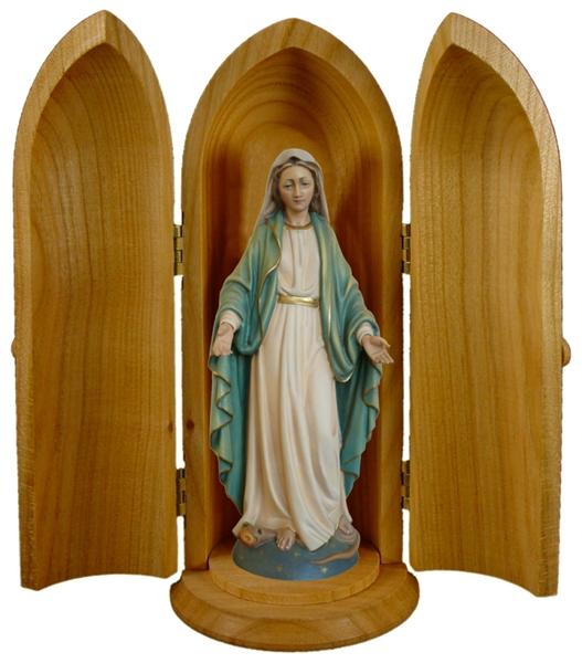 Gnadenspendende Madonna in der Nische