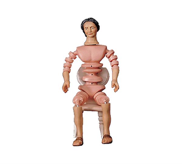 Frau mit Stuhl