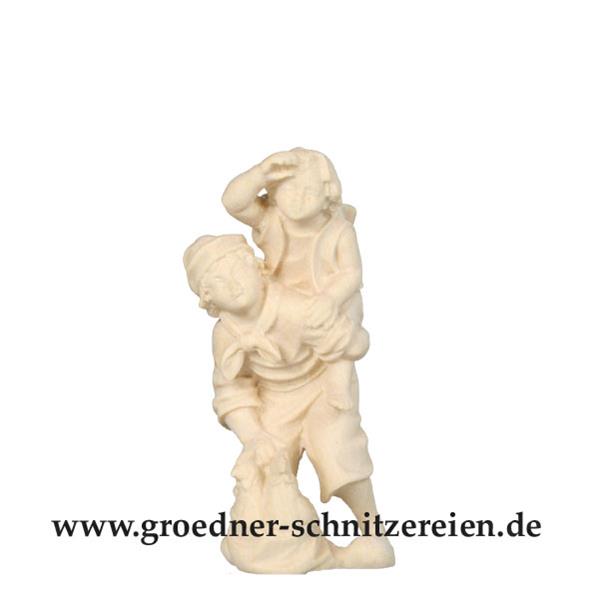 Buben schauend mit Hühner