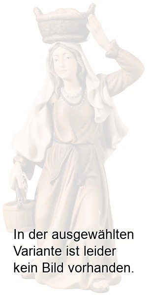 Frau mit Korb