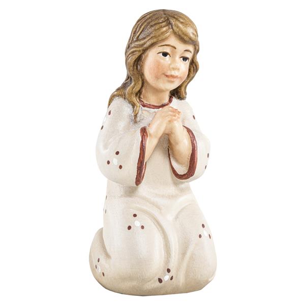 RA Mädchen kniend und betend RA Mädchen kniend und betend